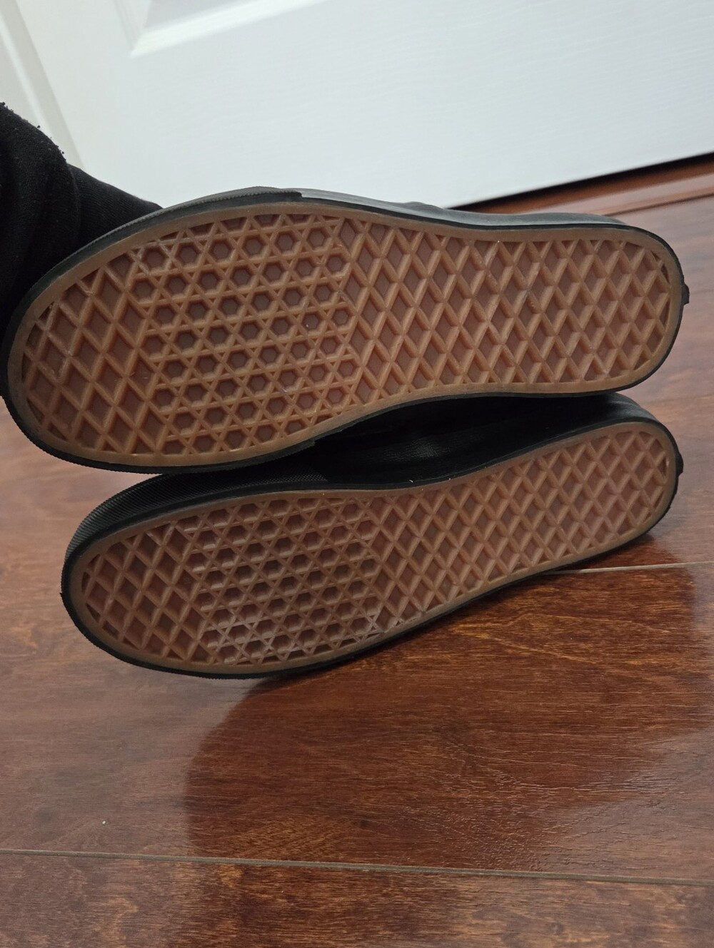 Vans Classic Low-Top Canvas Sneakers in Black/Black Women Size 7 Skating - Picture 5 of 6